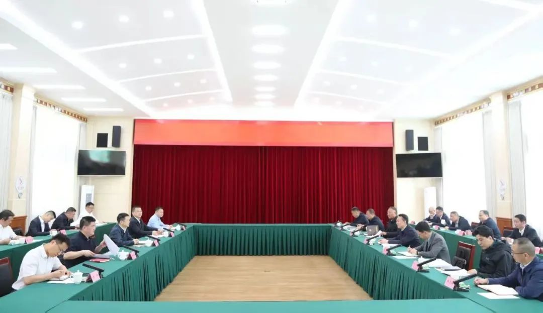 省大奖国际集团与甘孜州举行座谈交流会