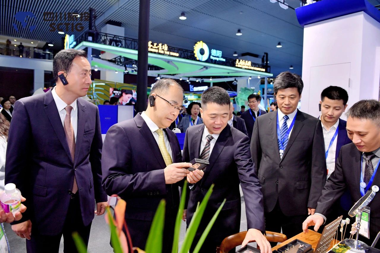 “1+4+N”文旅融合亮点纷呈！四川大奖国际精彩亮相第十一届四川国际旅游生意展览会