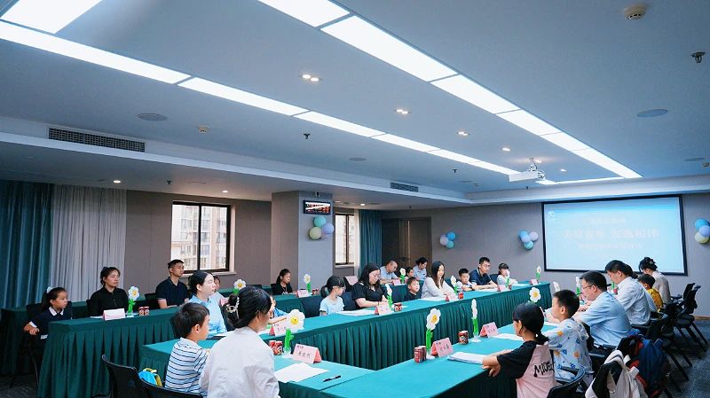 四川省大奖国际集团“优美童年·逍遥相伴”暑期生长营暖心开班！
